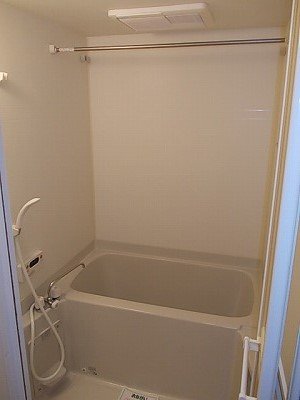 バス・シャワールーム　日々の暮らしに欠かせないお風呂です