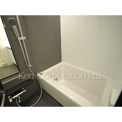 バス・シャワールーム　同タイプ9階のお部屋を撮影。仕様が異なることがあります。