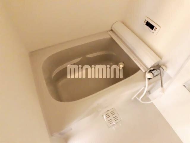 バス・シャワールーム　バスルーム