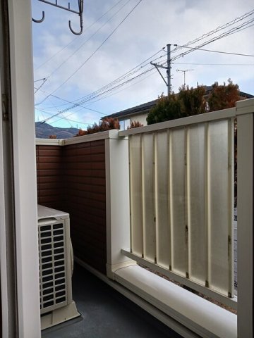 バルコニー　落ち着いた時間を過ごせるバルコニーです