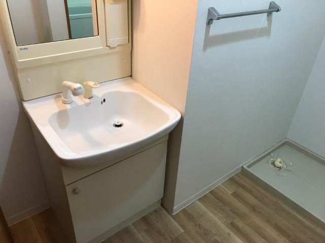 洗面設備　洗髪洗面化粧台