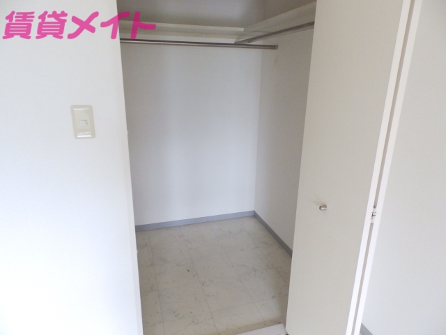 収納　同物件別室写真