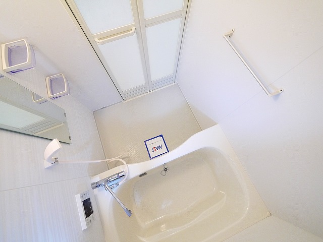 バス・シャワールーム　きれいなお風呂です