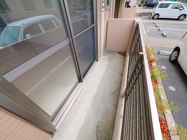 バルコニー　テラス付き