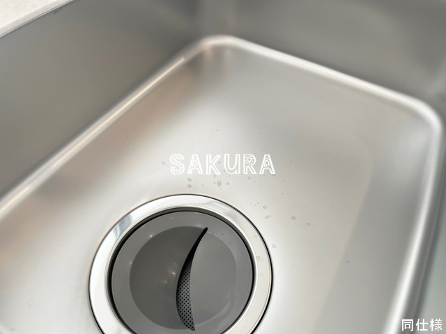 キッチン　広々使える快適な調理スペースです♪