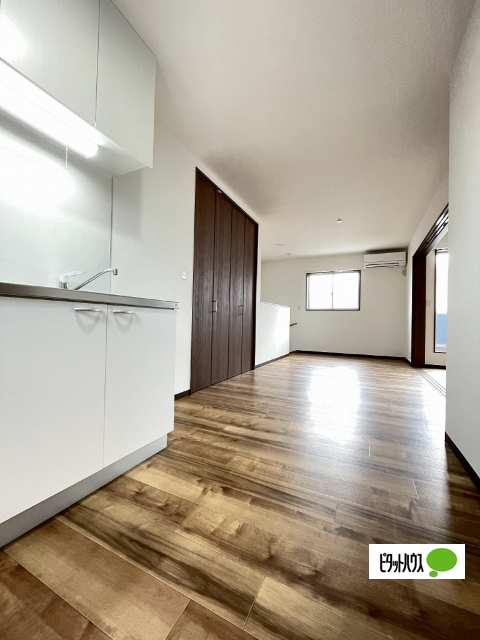 居室・リビング　２０６　同一タイプ