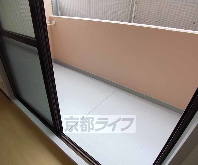 バルコニー　きれいなバルコニーです。