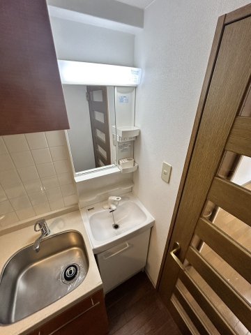 洗面設備　★浴室