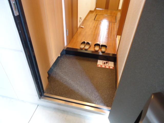玄関　玄関