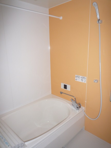 バス・シャワールーム　ゆったり過ごせるお風呂です