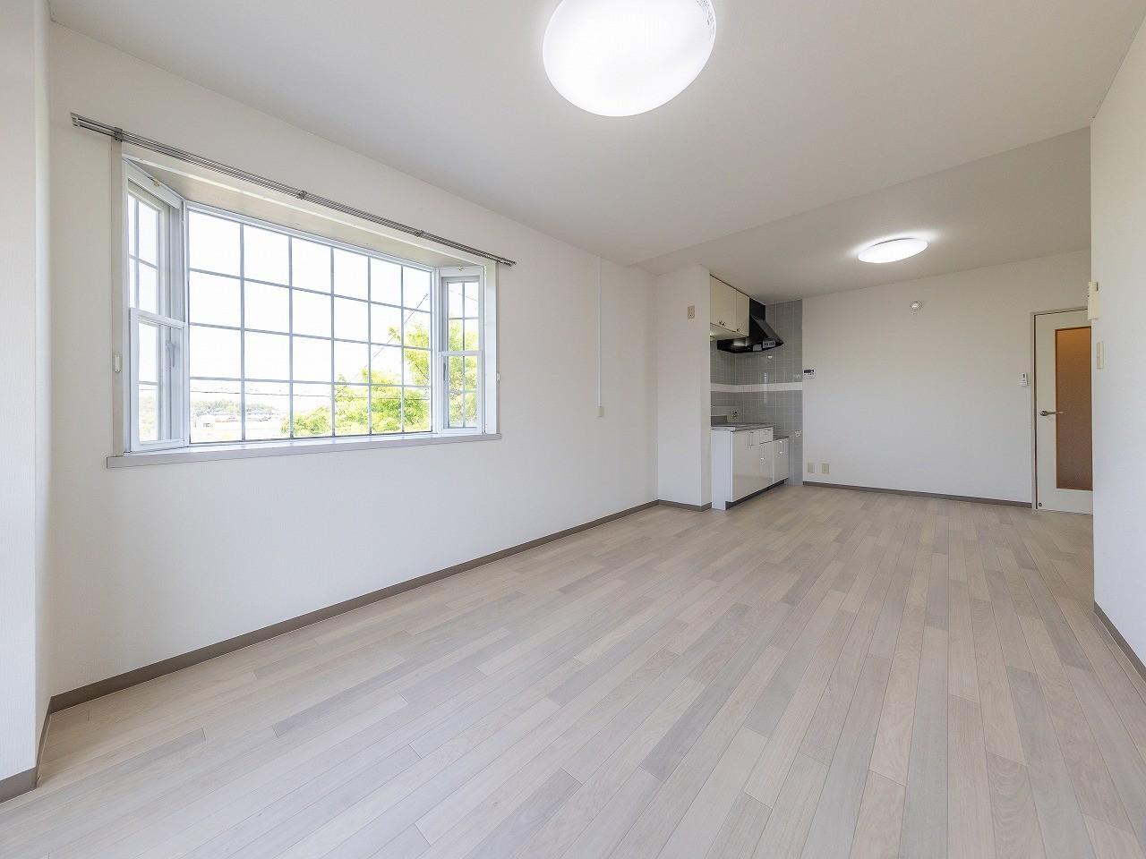 居室・リビング　料理のしやすい広々キッチン