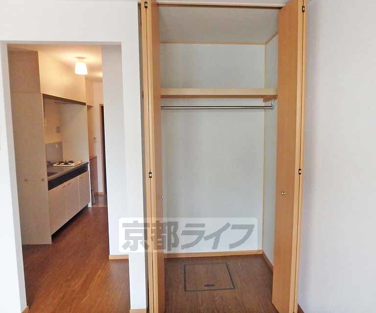 収納　奥行きのある収納スペースです