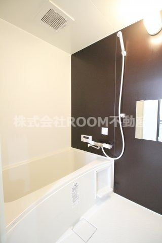 バス・シャワールーム　ゆったり過ごせるお風呂です
