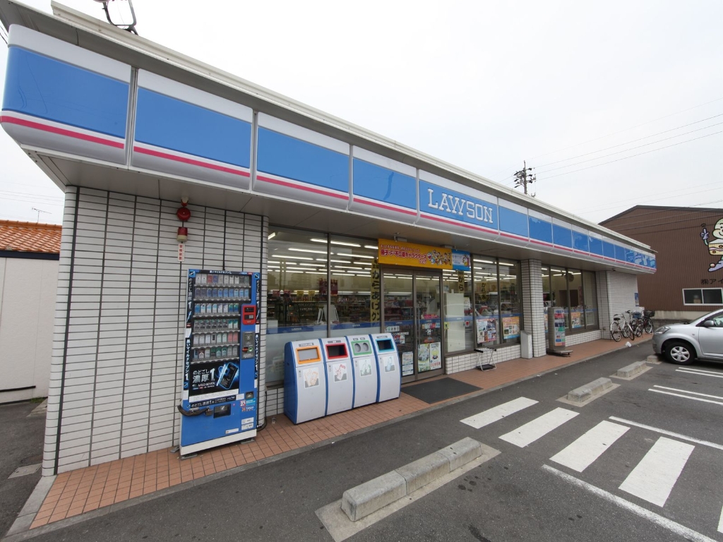 コンビニ　ローソン 中川馬手町店（コンビニ）まで160m