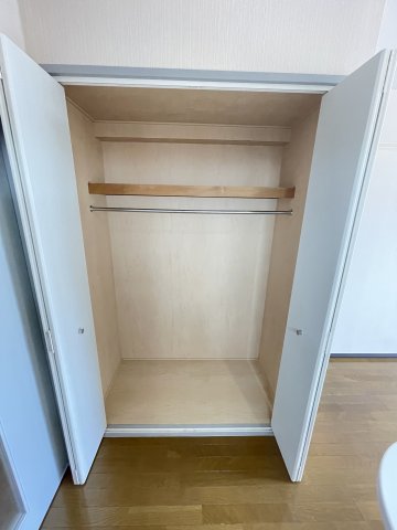 収納　同物件別号室