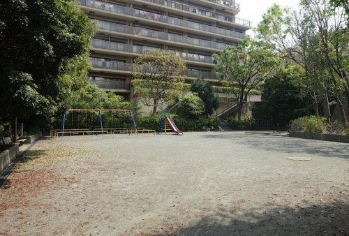 公園　菊名三丁目第二公園（公園）まで861m