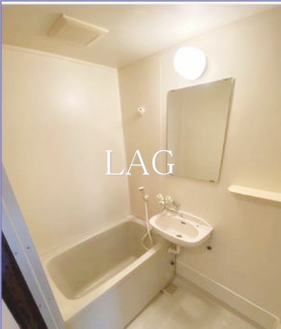 バス・シャワールーム　お風呂です。