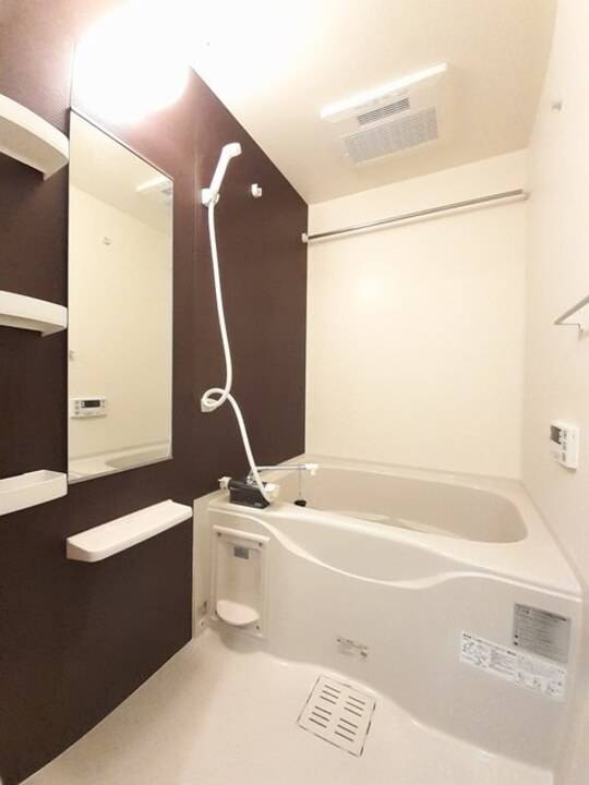 バス・シャワールーム　浴室