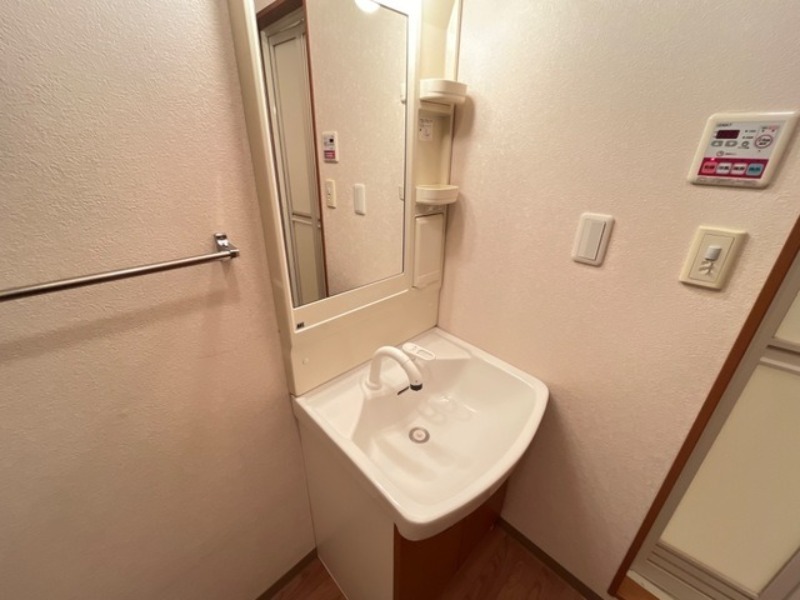 洗面設備　図面と現状に相違がある場合には現状を優先