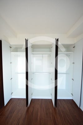 収納　RJR堺筋本町タワー　収納