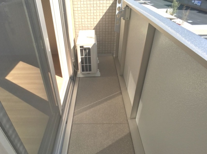 バルコニー　図面と現状に相違がある場合には現状を優先