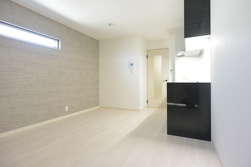 居室・リビング　フローリング仕上げ