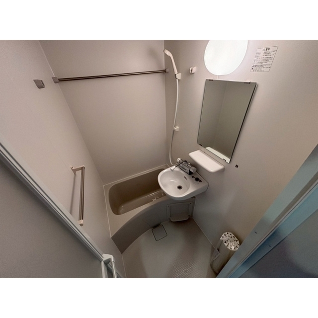 バス・シャワールーム　バスルーム