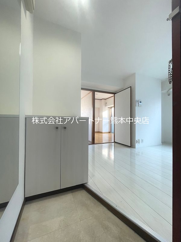 玄関　※イメージ