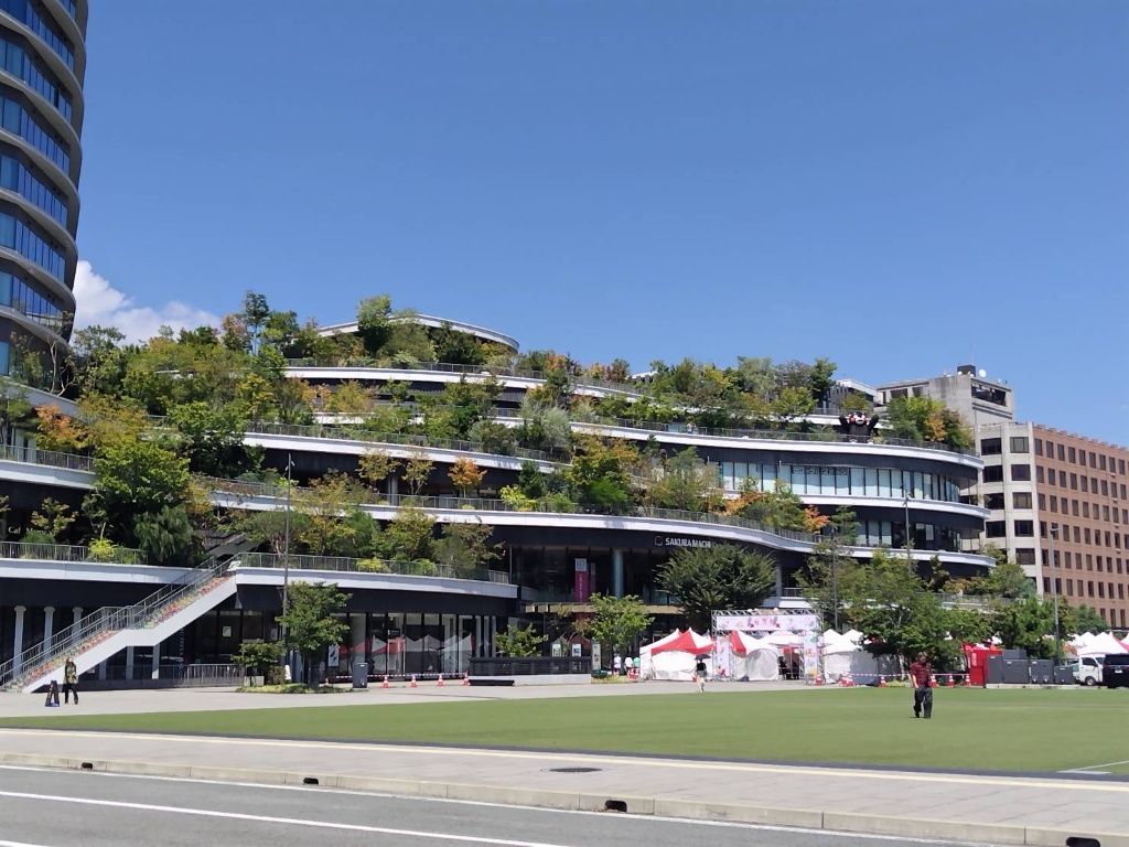 ショッピングセンター　SAKURA MACHI Kumamoto(サクラ マチ ク（ショッピングセンター）まで622m