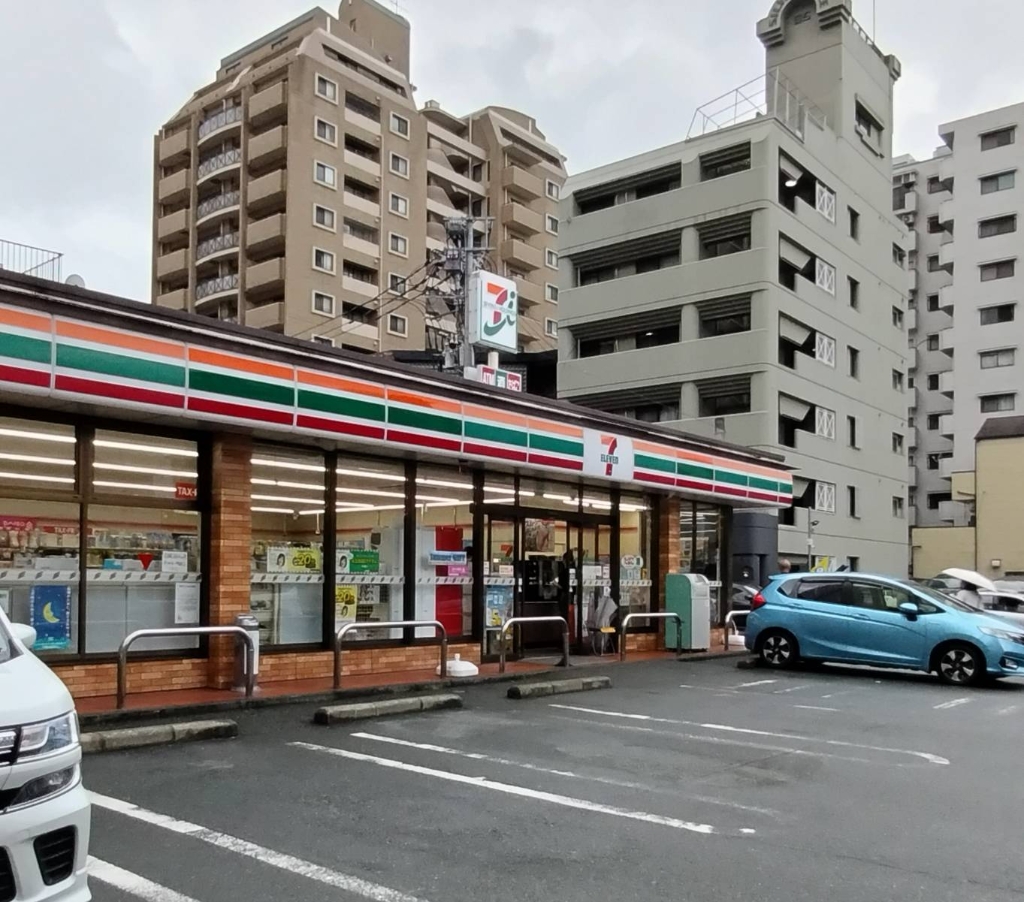 コンビニ　セブンイレブン 熊本米屋町店（コンビニ）まで218m
