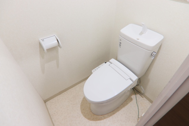 トイレ　別室の参考写真です。※現況優先