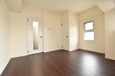 居室・リビング　★洋室7.14帖★