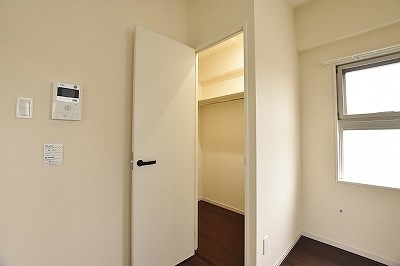 収納　★ウォークインクローゼット★