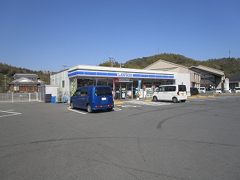 コンビニ　ローソン江田島大柿町大原店（コンビニ）まで292m