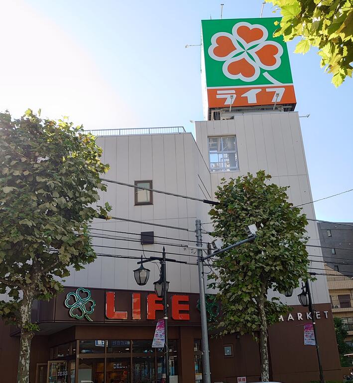 スーパー　サミットストア桜店（スーパー）まで423m