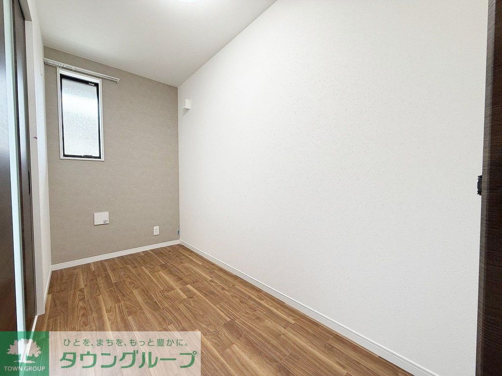 エントランス　駐車場