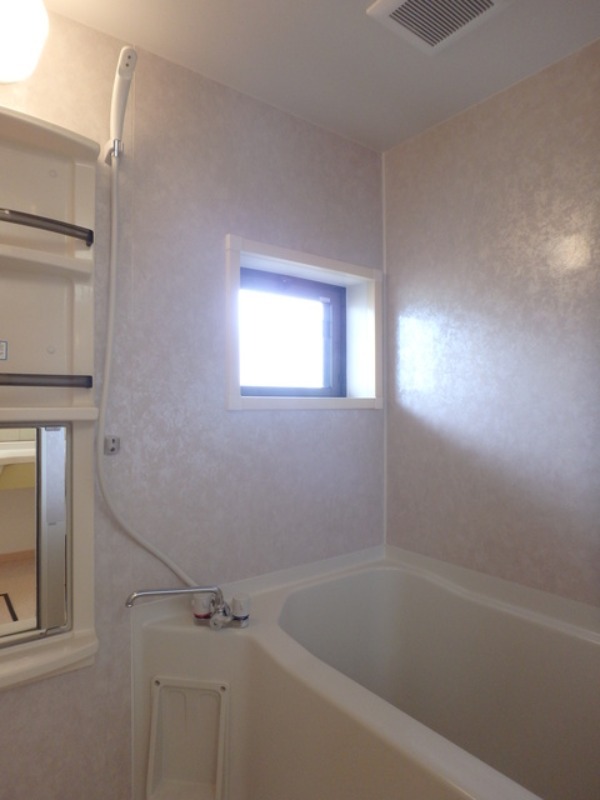 バス・シャワールーム　図面と現状に相違がある場合には現状を優先