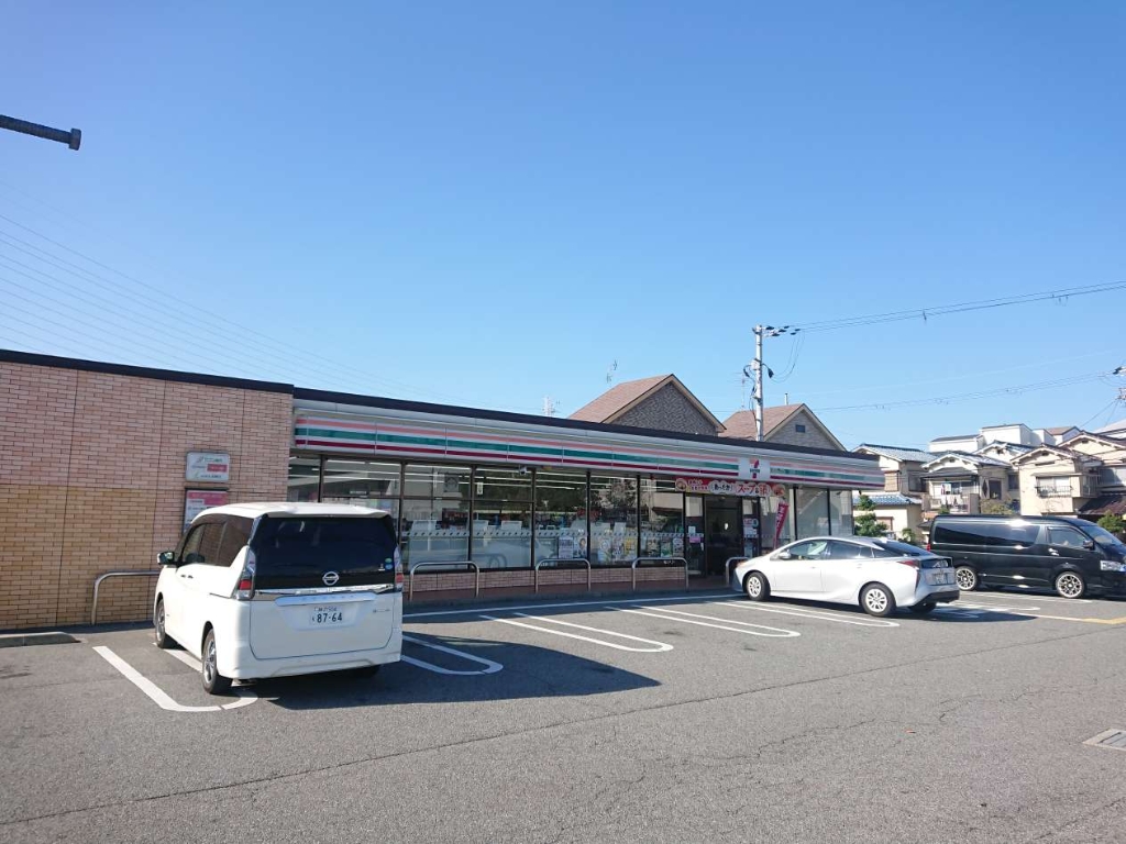 コンビニ　セブンイレブン 尼崎武庫の里2丁目店（コンビニ）まで205m
