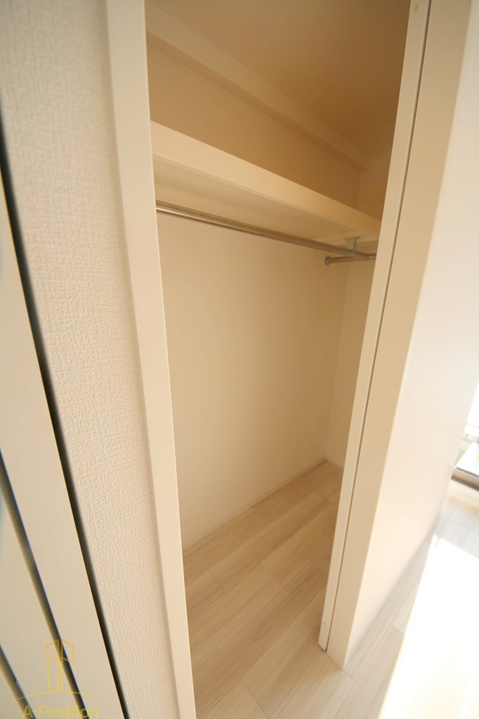 収納　セレニテ難波グランデシュッド