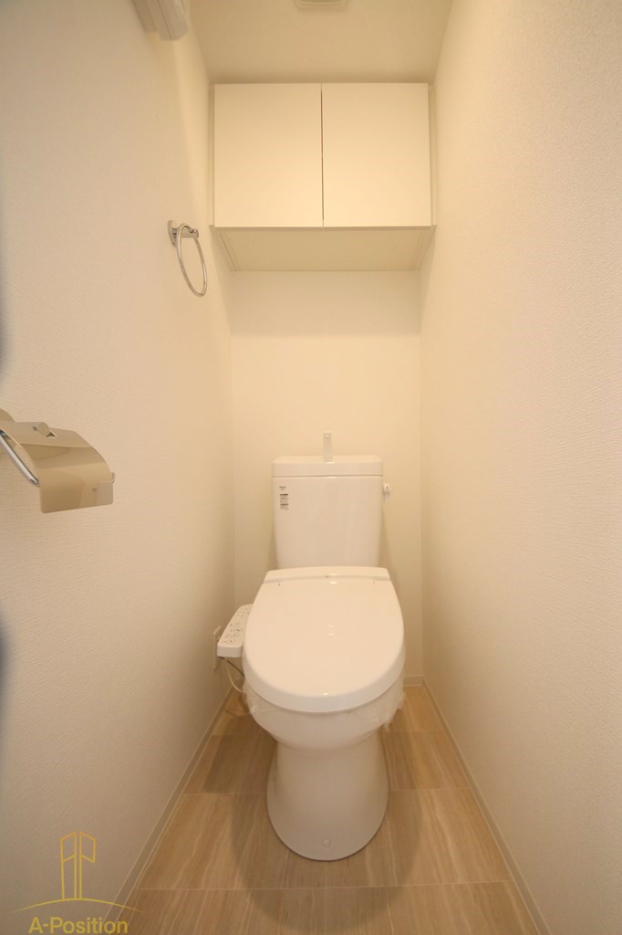 トイレ　セレニテ難波グランデシュッド