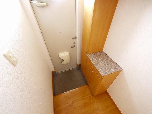 玄関　明るい玄関です