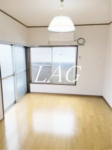 居室・リビング　洋室のお部屋です。