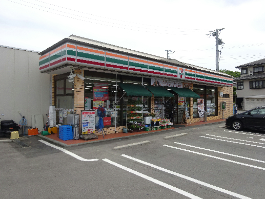 コンビニ　セブンイレブン 須坂運動公園店（コンビニ）まで563m