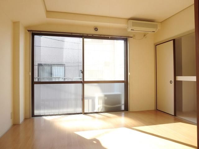 居室・リビング　★お部屋探しはタウンハウジング稲田堤店まで★