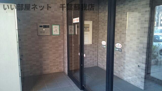 エントランス　建物の内部です
