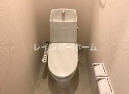 トイレ　シンプルで使いやすいトイレです