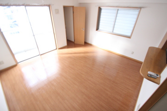 居室・リビング　※別部屋の写真です