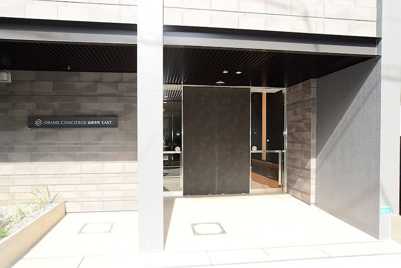 エントランス　建物の内部です