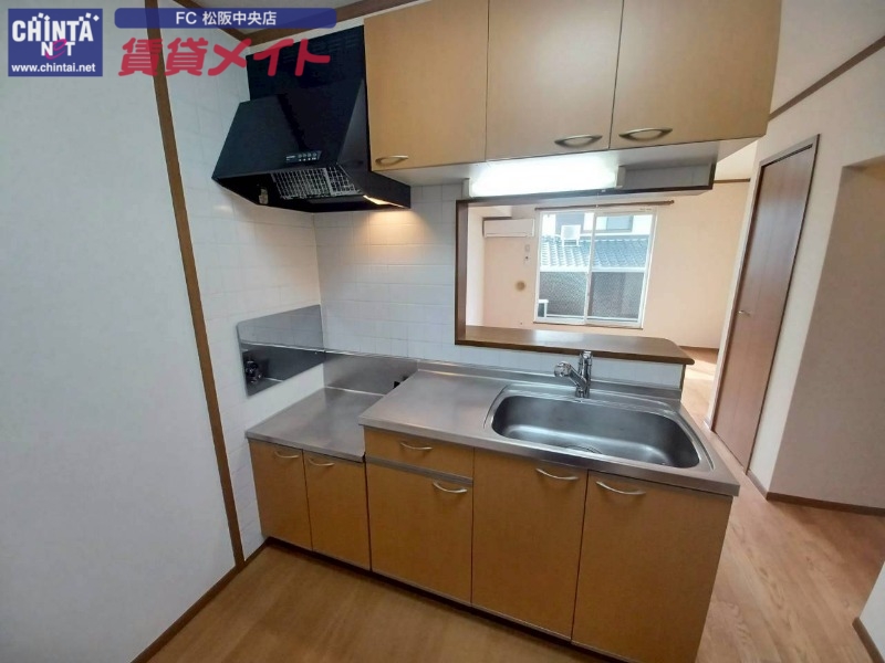 キッチン　同型反転参考写真