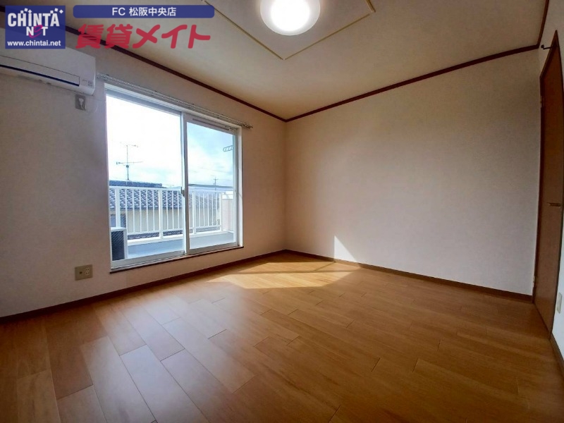 その他部屋・スペース　同型反転参考写真